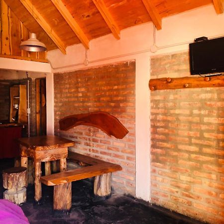 El Bolsón Cabanas Pehueniaホステル エクステリア 写真